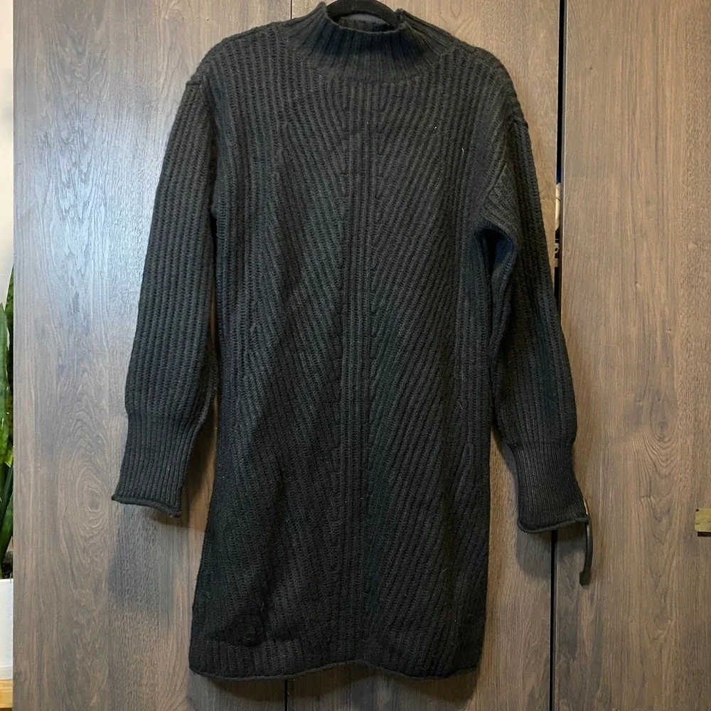 SO Goods For Life Black Ribbed Mock Neck Chevron Knit Sweater Dress Women Medium